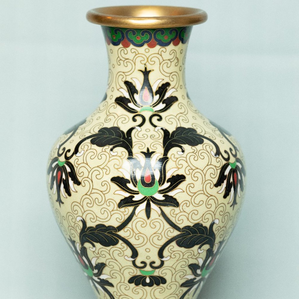 Chinese Cloisonne vase